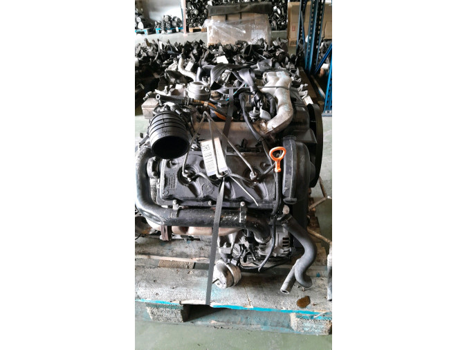 MOTOR CON ACCESORIOS Y CAJA DE CAMBIOS AUDI A6 36748