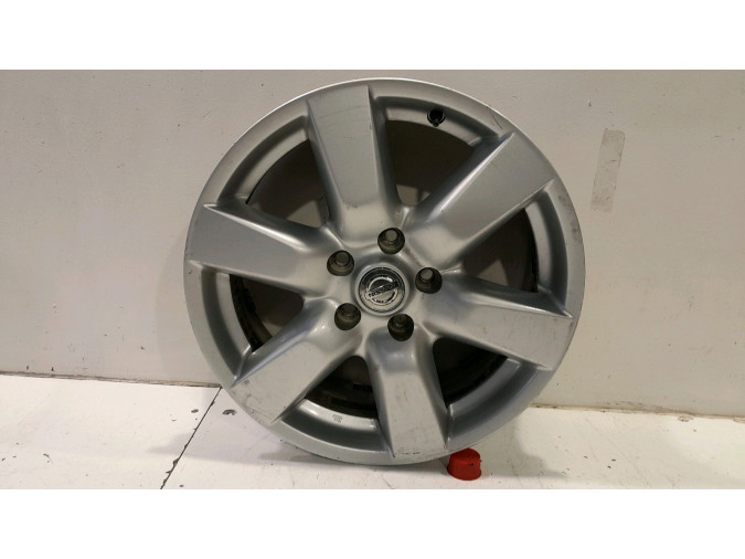 LLANTA SO NISSAN X TRAIL 40402