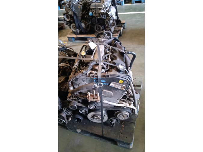 MOTOR CON ACCESORIOS Y CAJA DE CAMBIOS FIAT STILO 2003