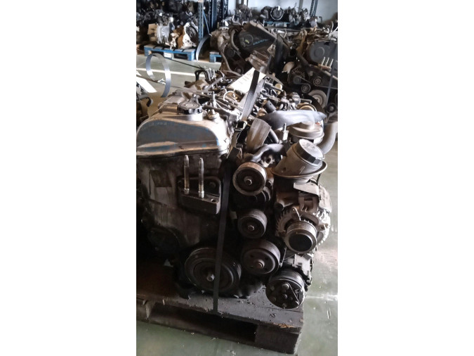 MOTOR CON ACCESORIOS Y CAJA DE CAMBIOS HONDA CIVIC