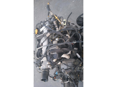 MOTOR CON ACCESORIOS Y CAJA DE CAMBIOS ALFA ROMEO 156 2004