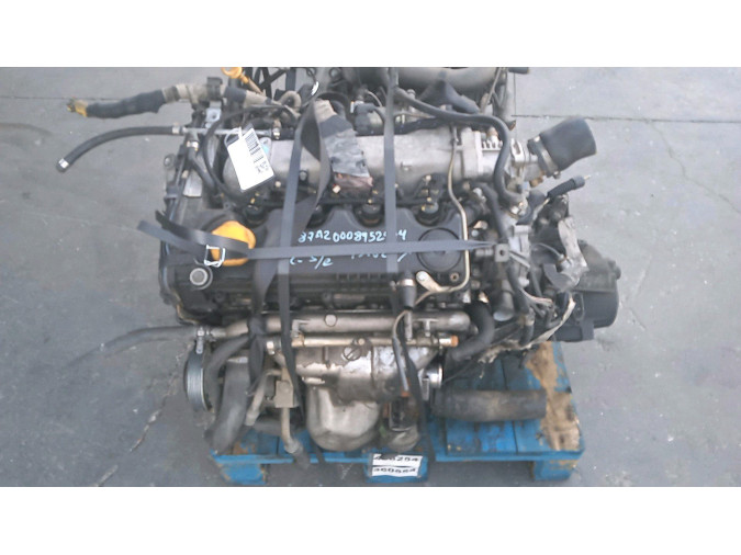 MOTOR CON ACCESORIOS Y CAJA DE CAMBIOS ALFA ROMEO 156 2004