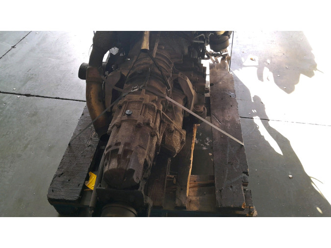 MOTOR CON ACCESORIOS Y CAJA DE CAMBIOS AUDI A6 37965