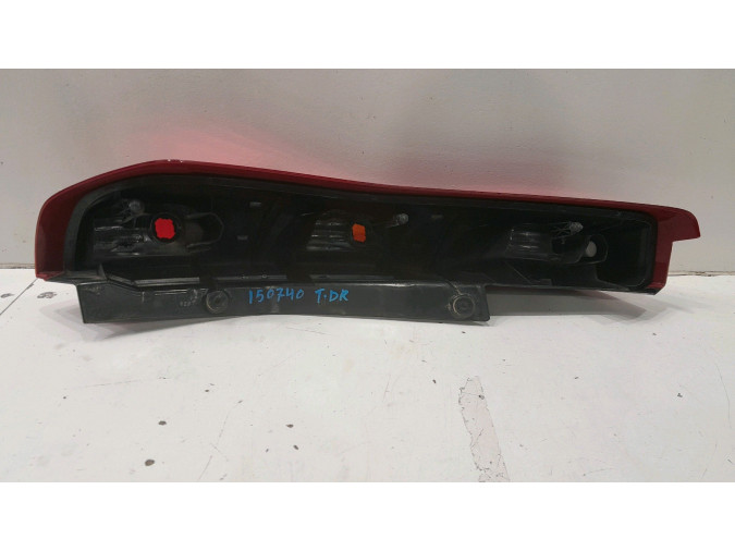 PILOTO TRASERO DERECHO NISSAN X TRAIL 40402