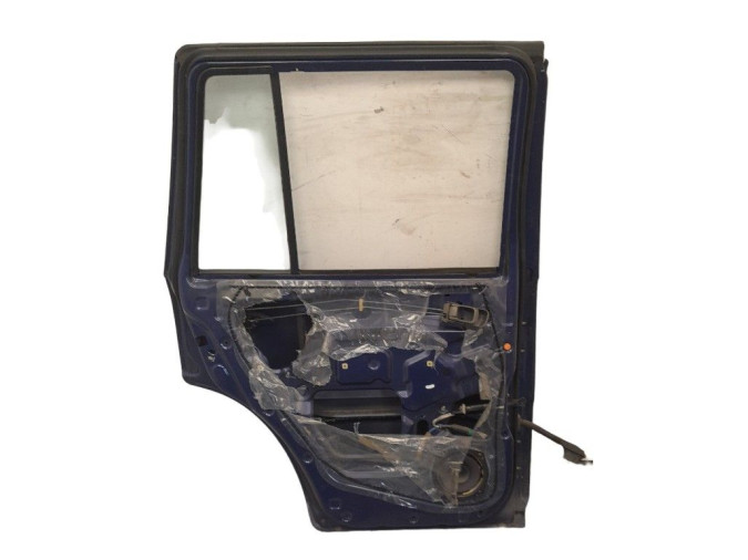 PUERTA TRASERA IZQUIERDA NISSAN PATROL AZUL 2003