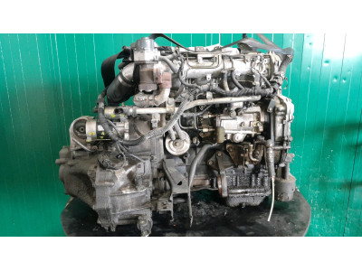 MOTOR CON ACCESORIOS Y CAJA DE CAMBIOS NISSAN ALMERA