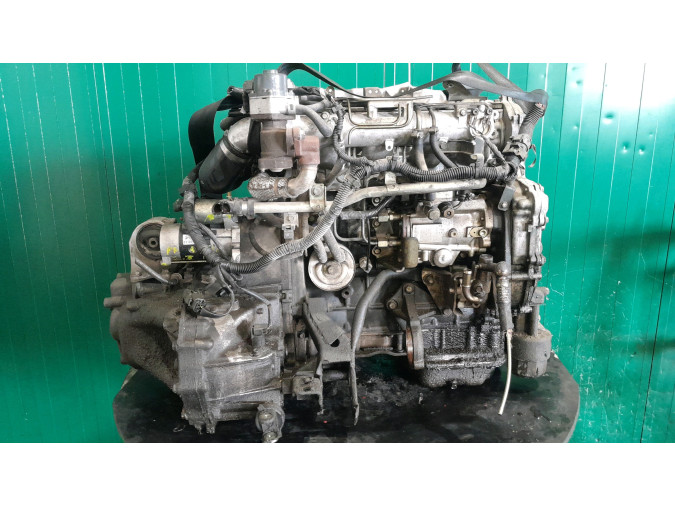 MOTOR CON ACCESORIOS Y CAJA DE CAMBIOS NISSAN ALMERA