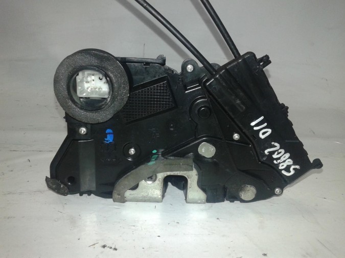 CERRADURA PUERTA DELANTERA IZQUIERDA TOYOTA PRIUS 2009
