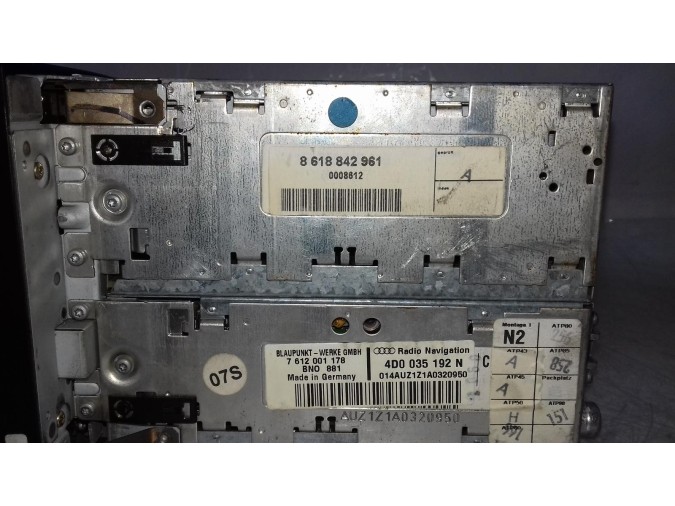 SISTEMA NAVEGACION GPS AUDI A8 2002
