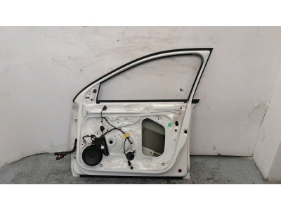 PUERTA DELANTERA DERECHA SKODA RAPID 2016