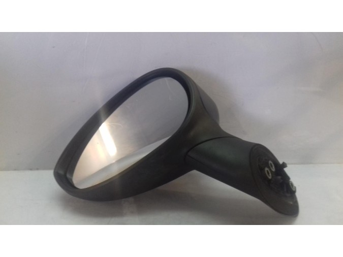 RETROVISOR IZQUIERDO FIAT GRANDE PUNTO NEGRO SIN PINTAR 2011