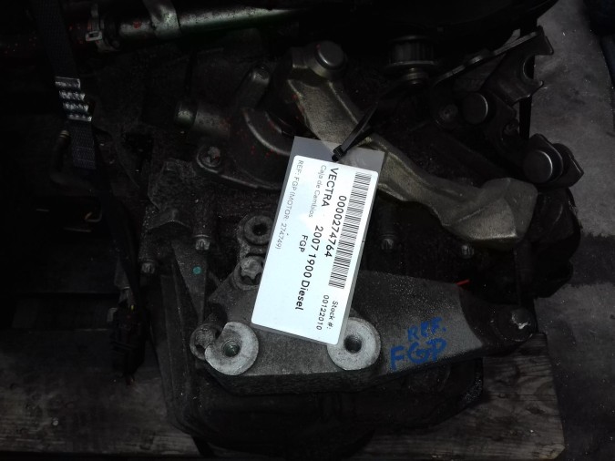 CAJA CAMBIOS OPEL VECTRA 2005