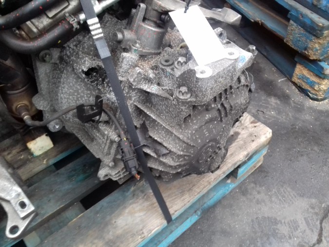 CAJA CAMBIOS OPEL VECTRA 2005