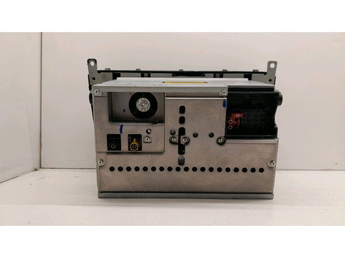 Autorradio MERCEDES C 240 2005
