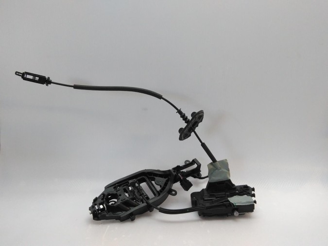 CERRADURA PUERTA DELANTERA DERECHA FORD FOCUS 2019