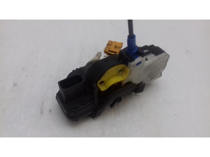 CERRADURA PUERTA DELANTERA IZQUIERDA OPEL ASTRA 2013