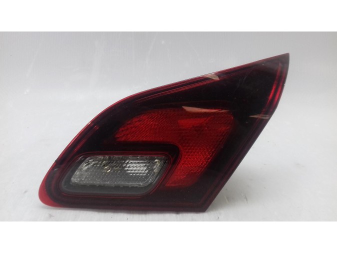 PILOTO TRASERO DERECHO OPEL ASTRA 2013
