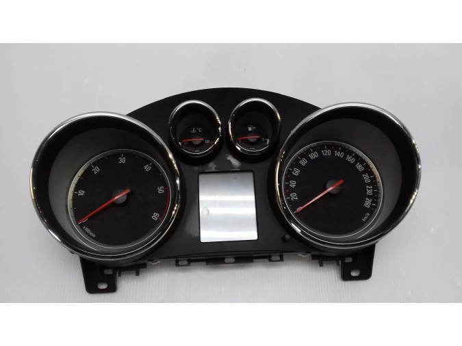 CUADRO INSTRUMENTOS OPEL ASTRA 2013