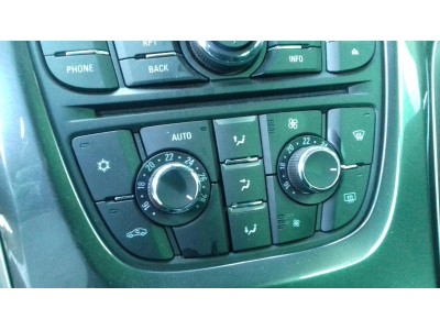 MANDO CALEFACCIÓN OPEL ASTRA 2013