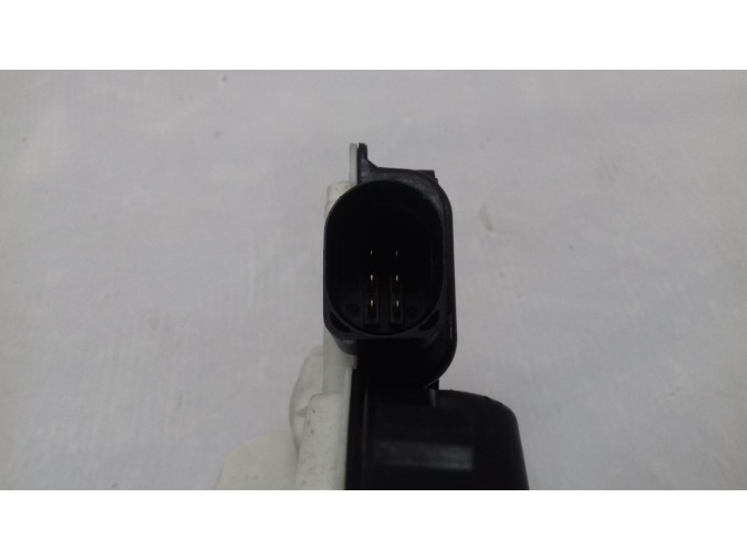 CERRADURA PUERTA DELANTERA DERECHA FORD ORION 2010