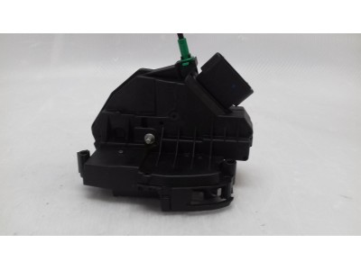CERRADURA PUERTA DELANTERA DERECHA FORD KUGA 2017