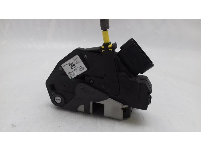 CERRADURA PUERTA TRASERA IZQUIERDA FORD KUGA 2017
