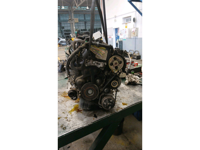 MOTOR CON ACCESORIOS Y CAJA DE CAMBIOS PEUGEOT 206 2003