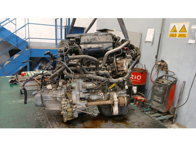 Motor PEUGEOT 206 2003