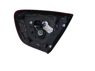 PILOTO TRASERO IZQUIERDO INTERIOR KIA RIO 2015