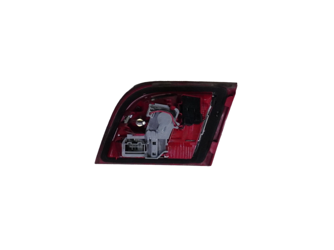 PILOTO TRASERO IZQUIERDO INTERIOR AUDI A3 2010