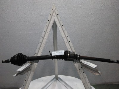TRANSMISION DELANTERA DERECHA PEUGEOT 5008 2011