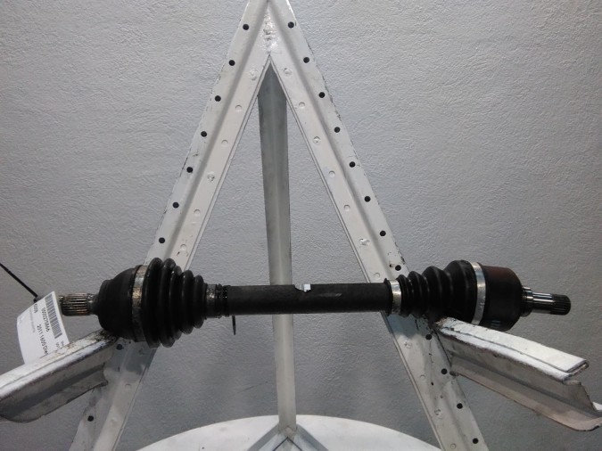 TRANSMISION DELANTERA IZQUIERDA PEUGEOT 5008 2011