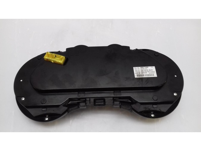 CUADRO INSTRUMENTOS PEUGEOT 5008 2011