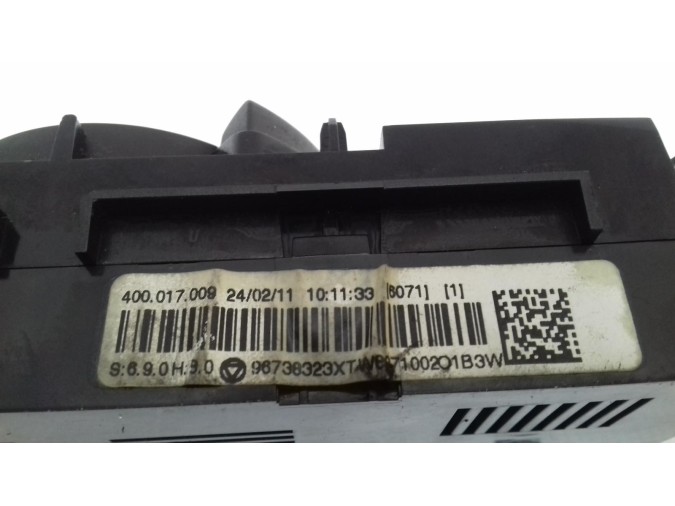 MANDO CALEFACCIÓN PEUGEOT 5008 2011