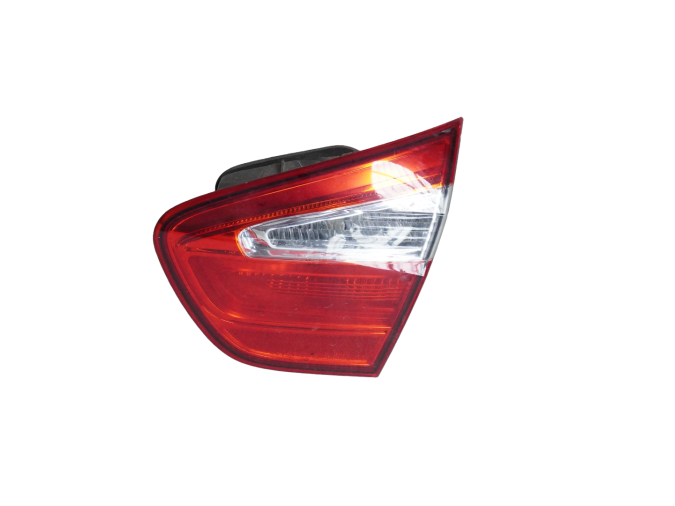 PILOTO TRASERO DERECHO KIA RIO 2013