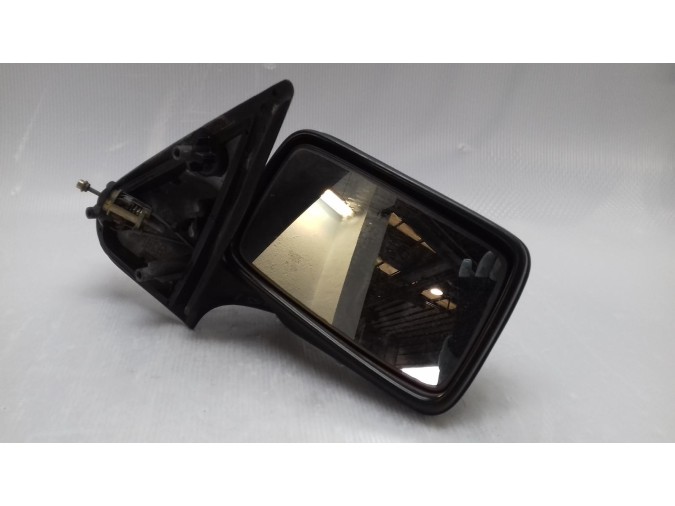 Retrovisor Derecho SEAT CORDOBA NEGRO SIN PINTAR 1994