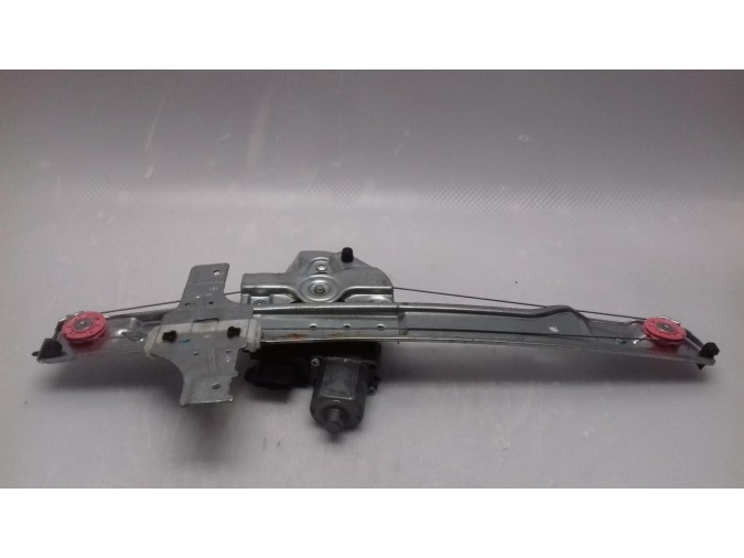 ELEVALUNAS DELANTERO DERECHO PEUGEOT 208 2019