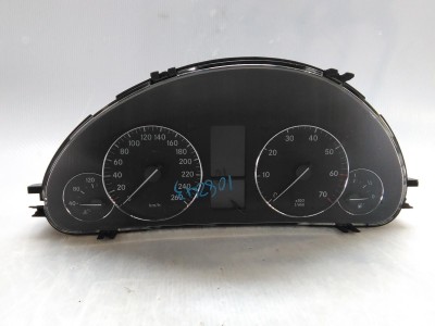 CUADRO INSTRUMENTOS MERCEDES C CLASS 2004