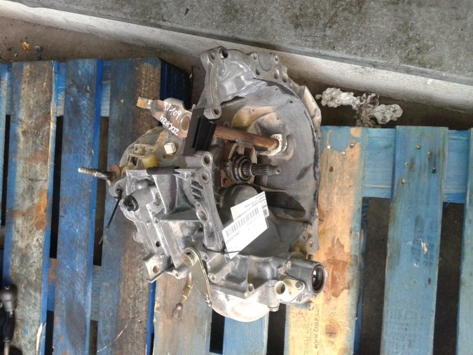 CAJA CAMBIOS CITROEN C15 1995