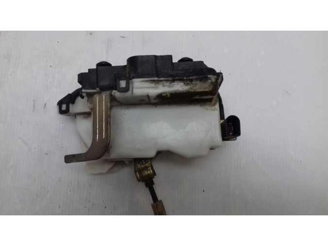 CERRADURA PUERTA TRASERA DERECHA SEAT IBIZA 2001
