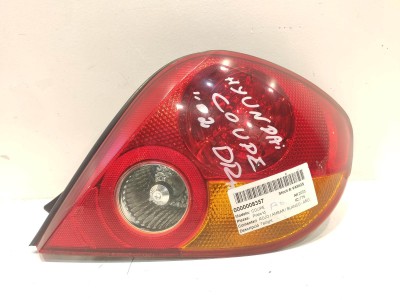 PILOTO TRASERO DERECHO HYUNDAI COUPE 2003