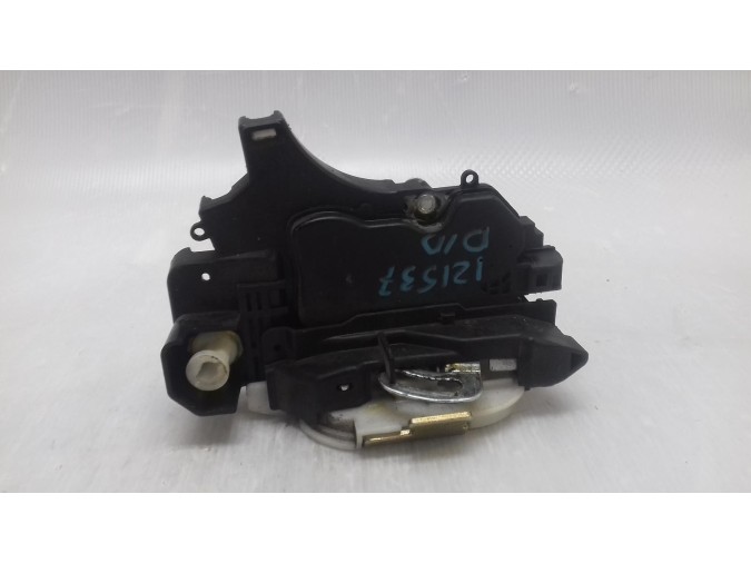 CERRADURA PUERTA DELANTERA DERECHA MITSUBISHI COLT 2006