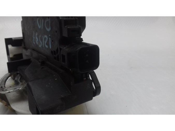 CERRADURA PUERTA DELANTERA DERECHA MITSUBISHI COLT 2006