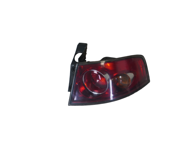 PILOTO TRASERO DERECHO EXTERIOR SEAT IBIZA 2002