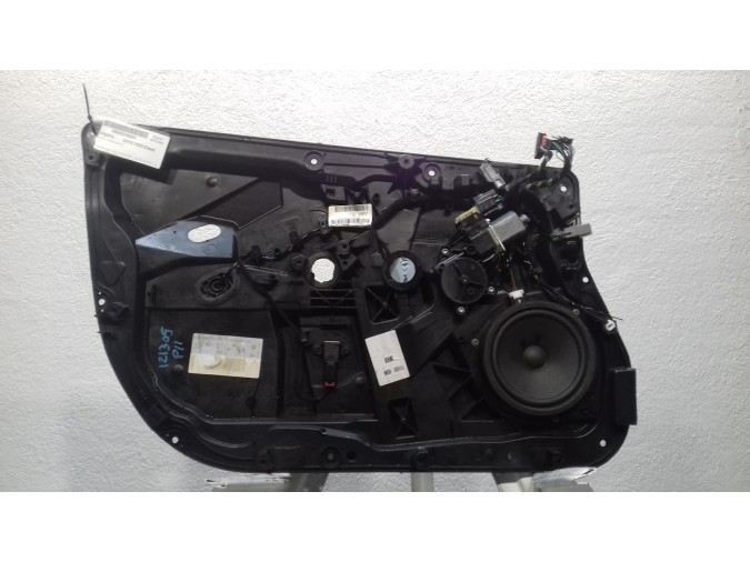 ELEVALUNAS DELANTERO IZQUIERDO FORD FIESTA 2015