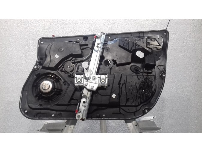ELEVALUNAS DELANTERO IZQUIERDO FORD FIESTA 2015
