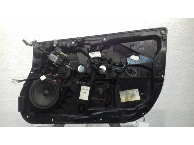 ELEVALUNAS DELANTERO DERECHO FORD FIESTA 2015