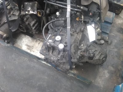CAJA CAMBIOS OPEL ASTRA 2001