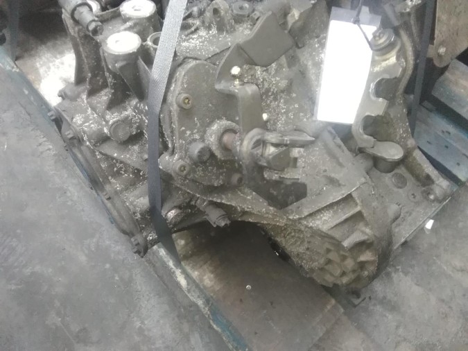 CAJA CAMBIOS OPEL ASTRA 2001