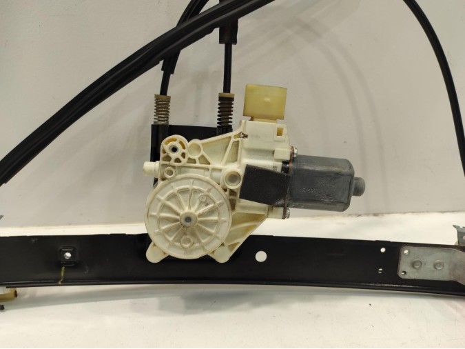 ELEVALUNAS DELANTERO DERECHO FORD MONDEO 2008